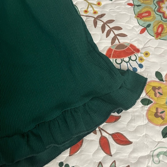 Jude Ruffle Hem Shorts - Picture 4 of 5